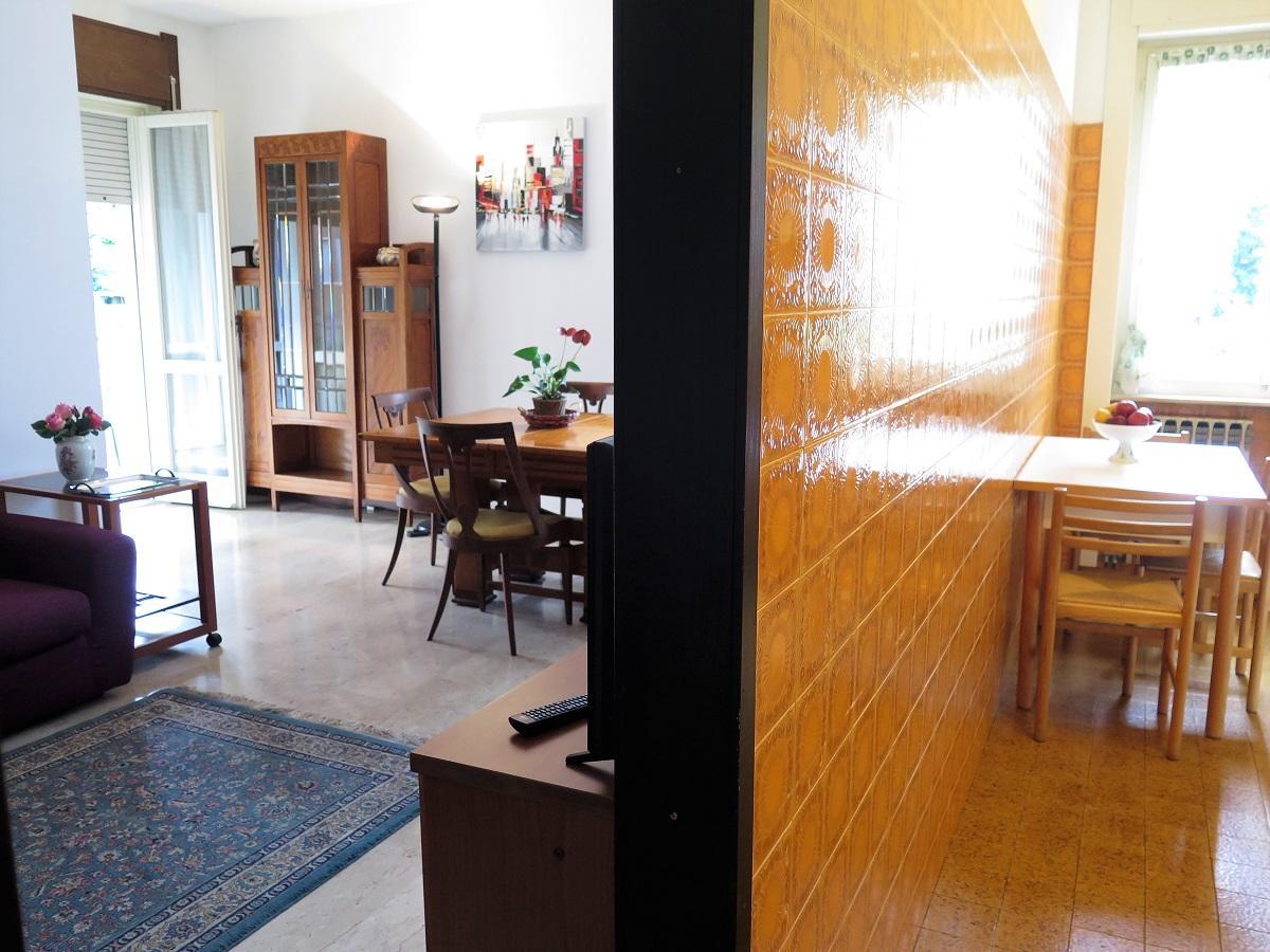 Sveva Apartment Stresa Bagian luar foto